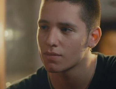 Ποιος είναι ο γιος του Ορφέα που εισέβαλε στο «Τατουάζ» και έφερε τα «πάνω- κάτω»; (βίντεο-φωτο)